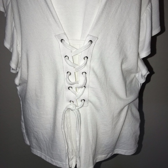 🌺SALE🌺 Express blouse - Picture 3 of 7